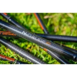 Guru N-Gauge Pro Distance Feeder 14ft 180g -Fox Verkoopwinkel 5784511Guru N Gauge Pro Distance Feeder 14ft 180g 5